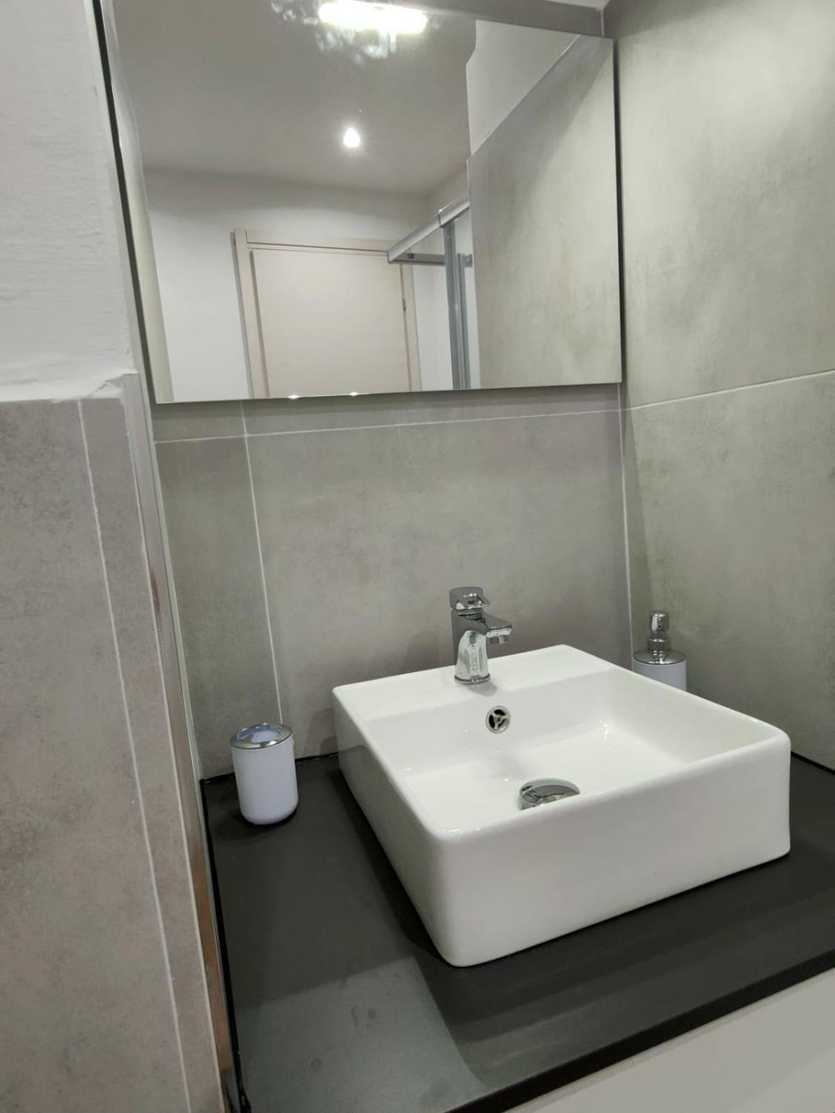 Rooms Ponte Calvi Γένοβα Εξωτερικό φωτογραφία